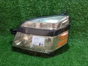 Headlight Assy Lh Toyota Voxy  2007