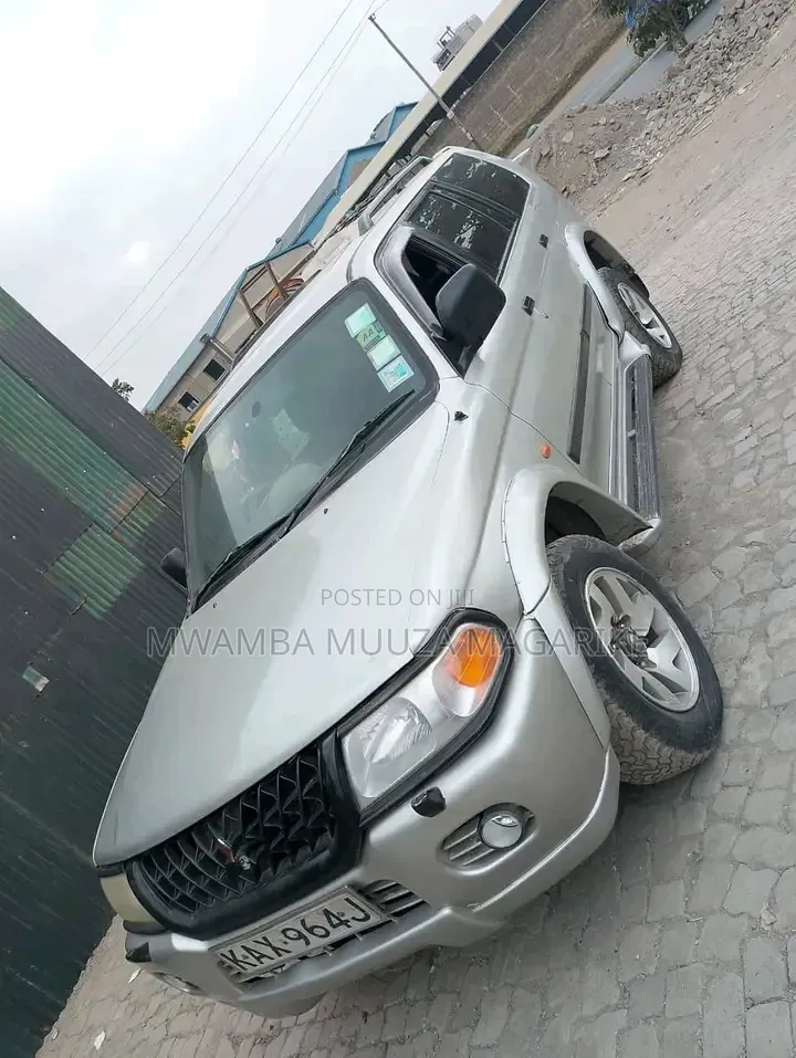 Mitsubishi Shogun 2008 White