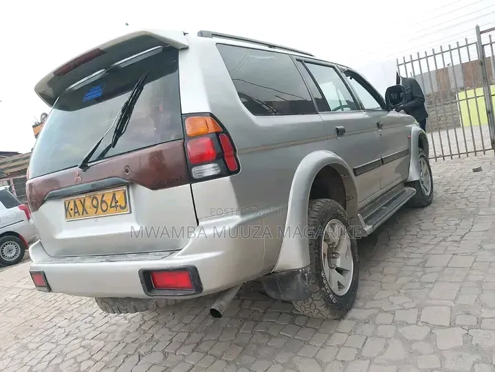 Mitsubishi Shogun 2008 White