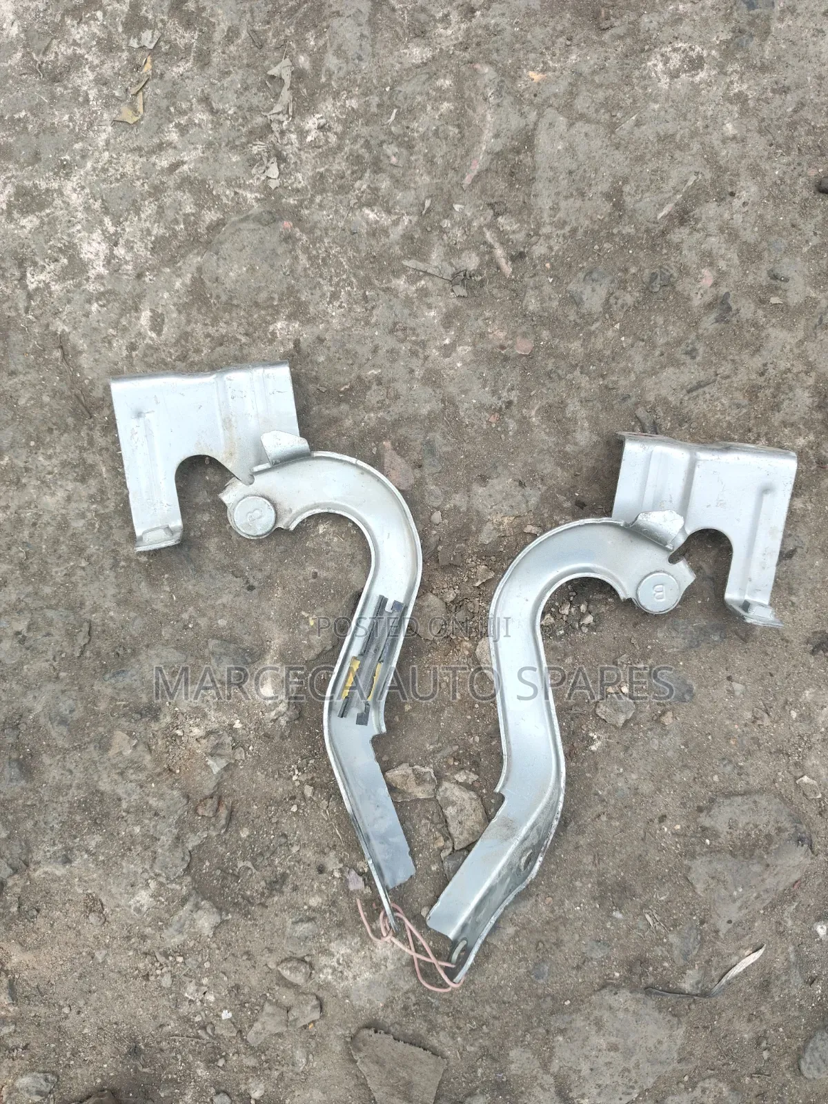Toyota Wish Zge20 Bonnet Hinges