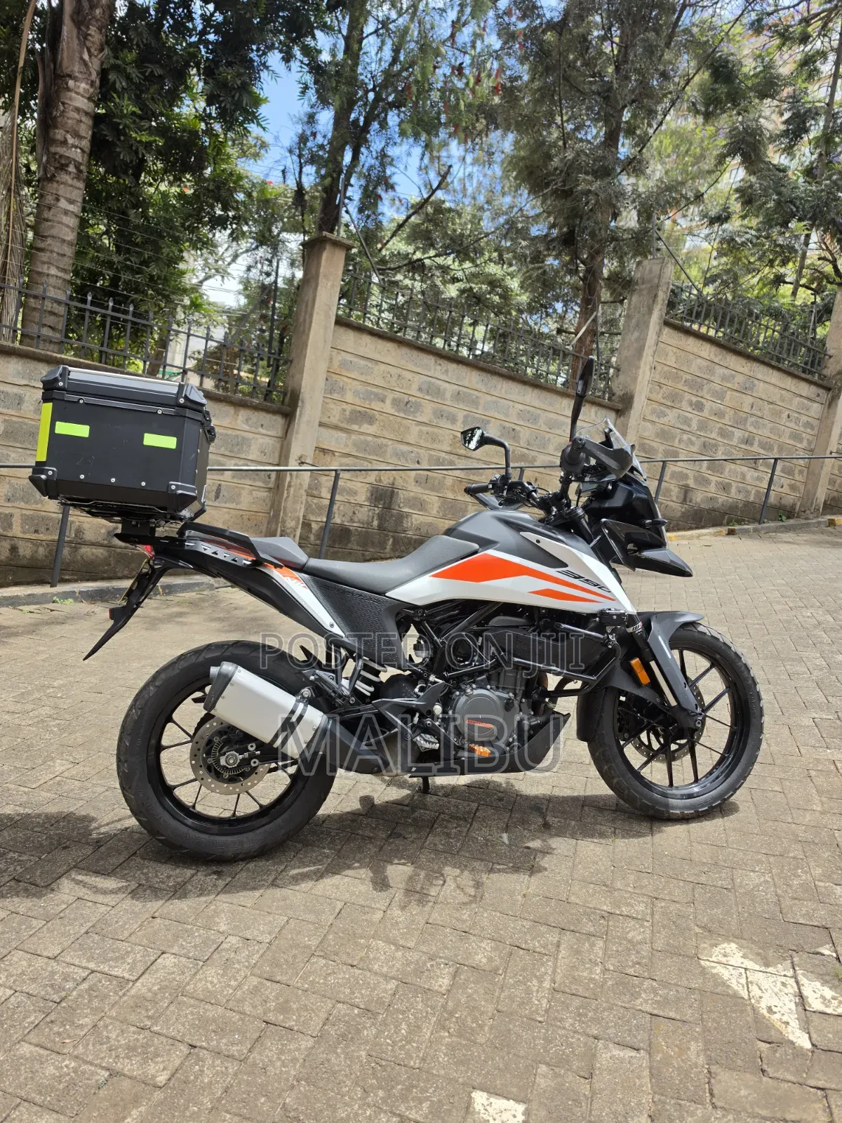 KTM 2022 White
