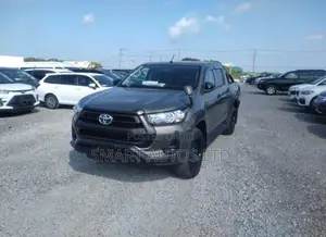 Toyota Hilux Revo Double Cab Deisel 2.4 AWD 2021 Gray
