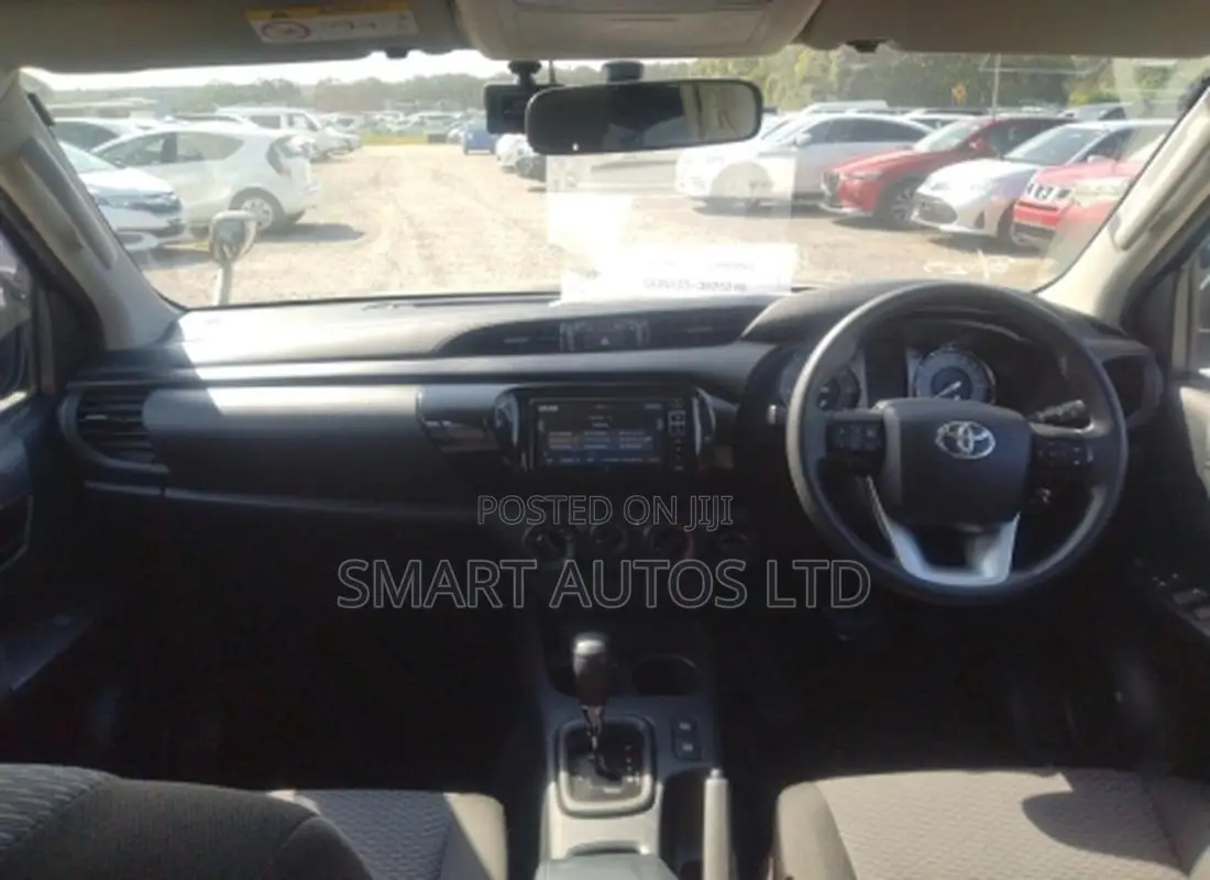 Toyota Hilux Revo Double Cab Deisel 2.4 AWD 2021 Gray