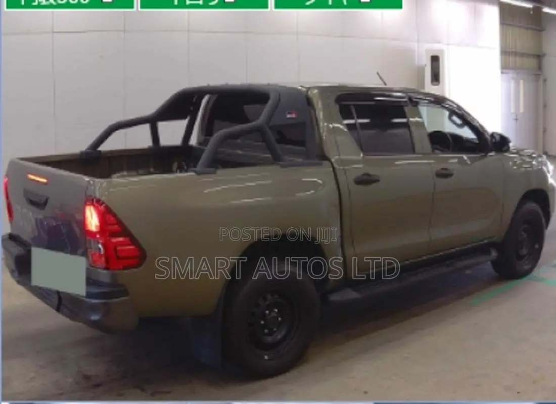 Toyota Hilux Revo Double Cab Deisel 2.4 AWD 2021 Gray