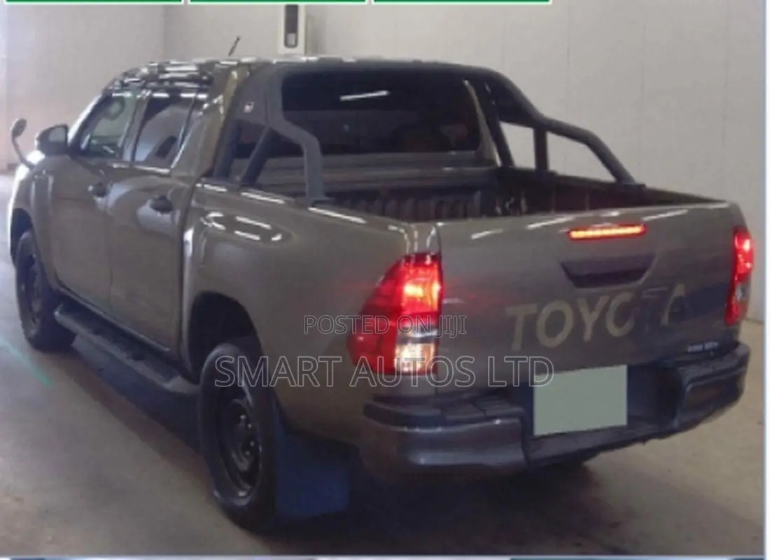 Toyota Hilux Revo Double Cab Deisel 2.4 AWD 2021 Gray