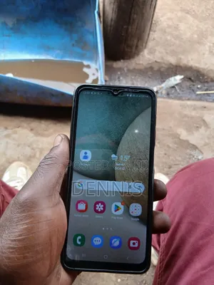 Samsung Galaxy A12 64 GB Black