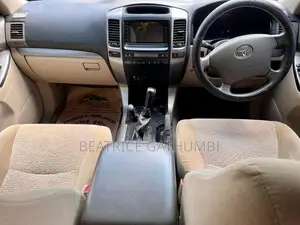 Toyota Land Cruiser Prado 2.7 5dr 2004 White