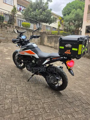 KTM 2022 White
