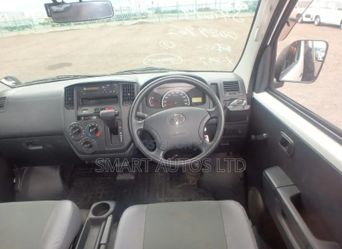 Toyota TownAce 2019 White
