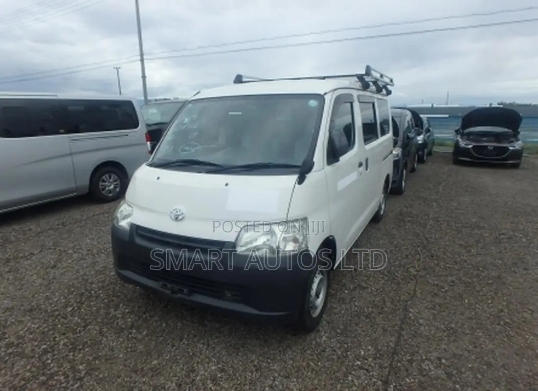 Toyota TownAce 2019 White