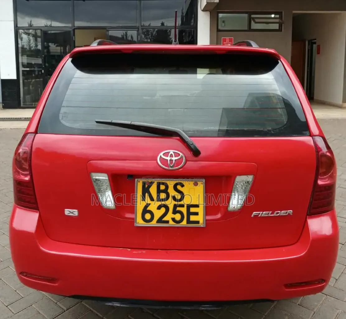 Toyota Corolla Fielder 2006 Red