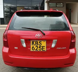 Toyota Corolla Fielder 2006 Red
