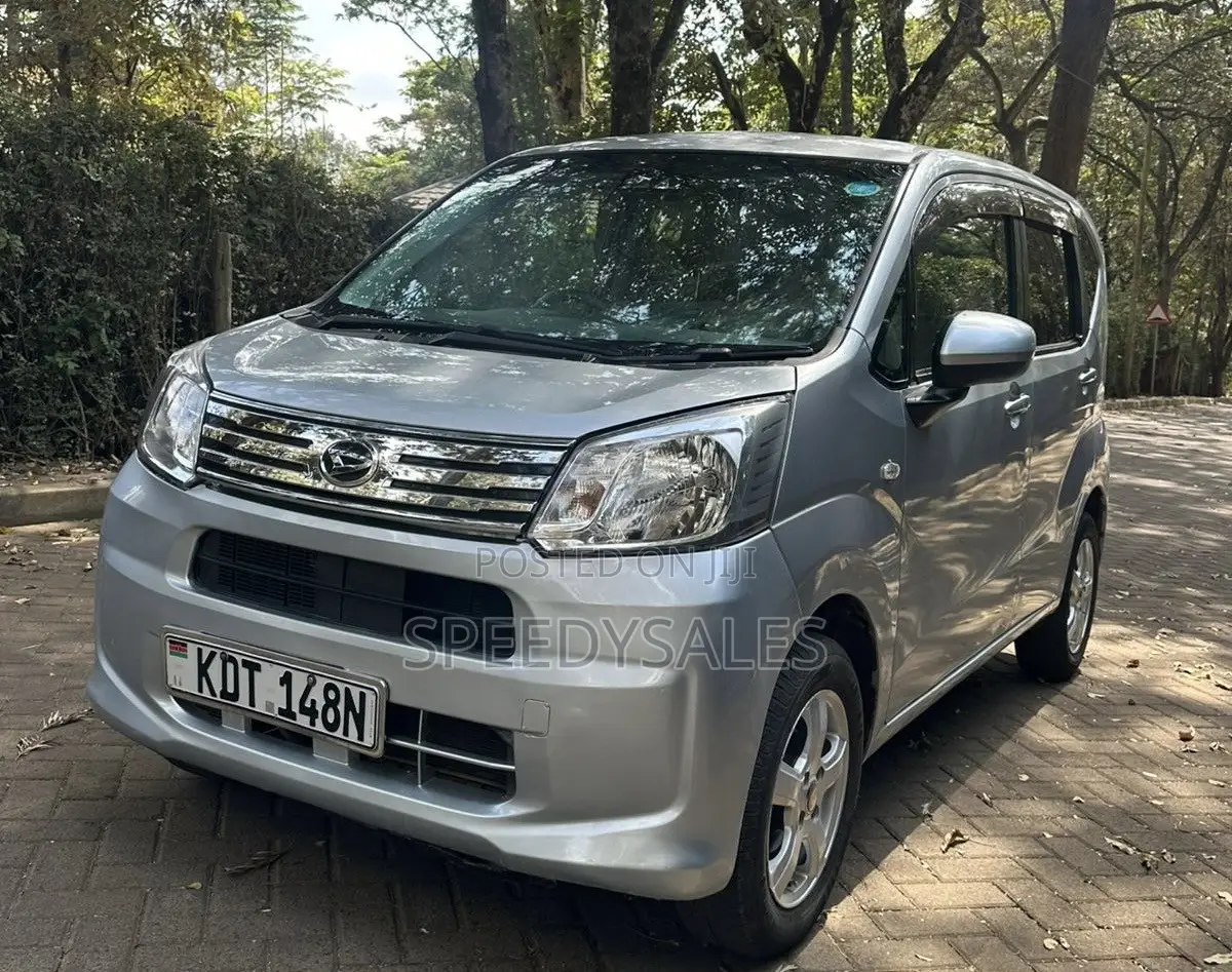 Daihatsu Move 2017 Silver