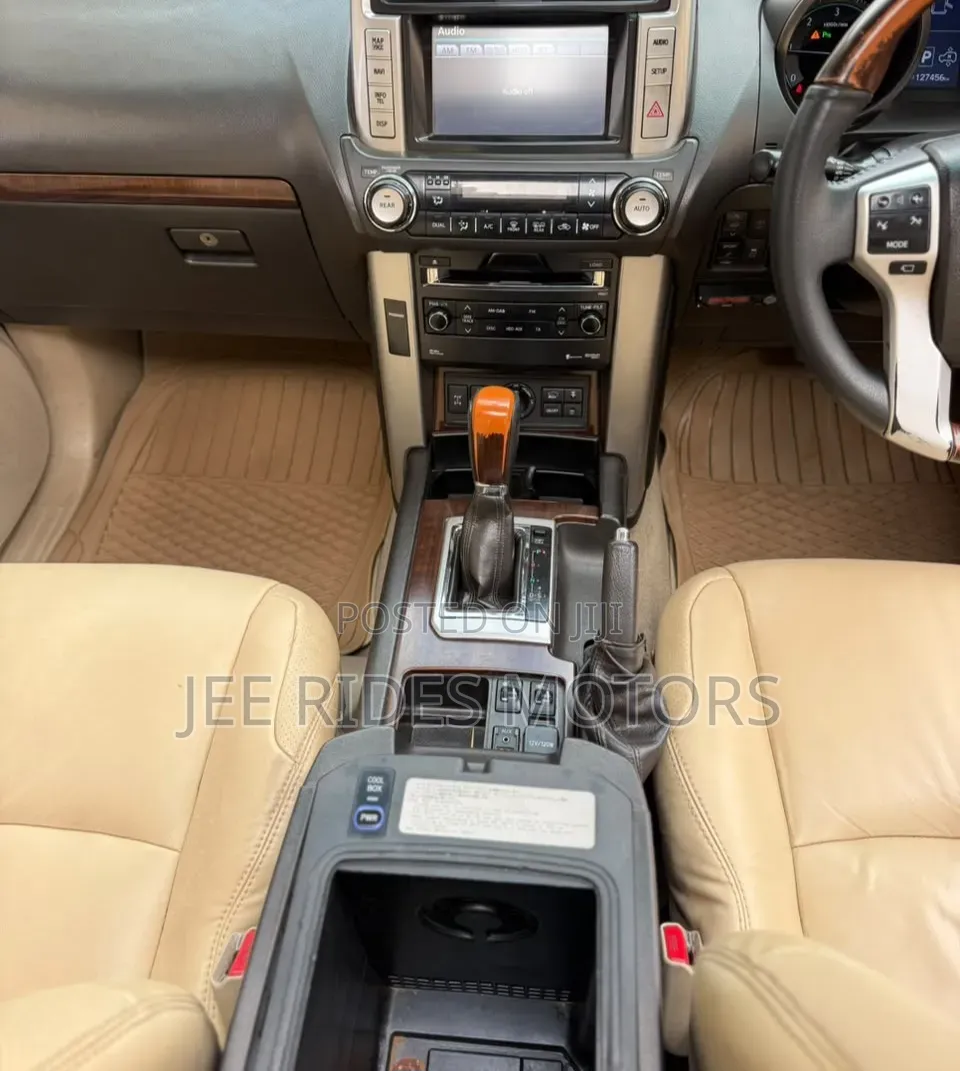 Toyota Land Cruiser Prado 2012 Gray
