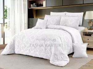 Stylish 6×7 Tufted Duvet Set Sancit