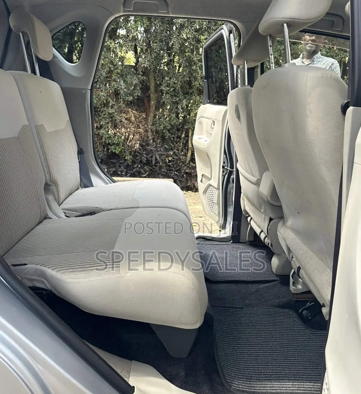 Daihatsu Move 2017 Silver