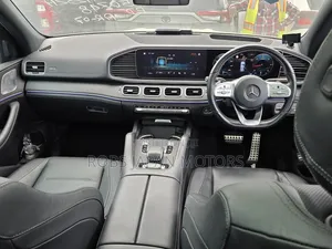 Mercedes-Benz GLE-Class GLE 400d 4MATIC 2020 White
