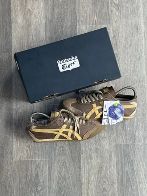 Classic 👌🏾Onitsuka Tiger Mexico 66. Sizes 38-45.