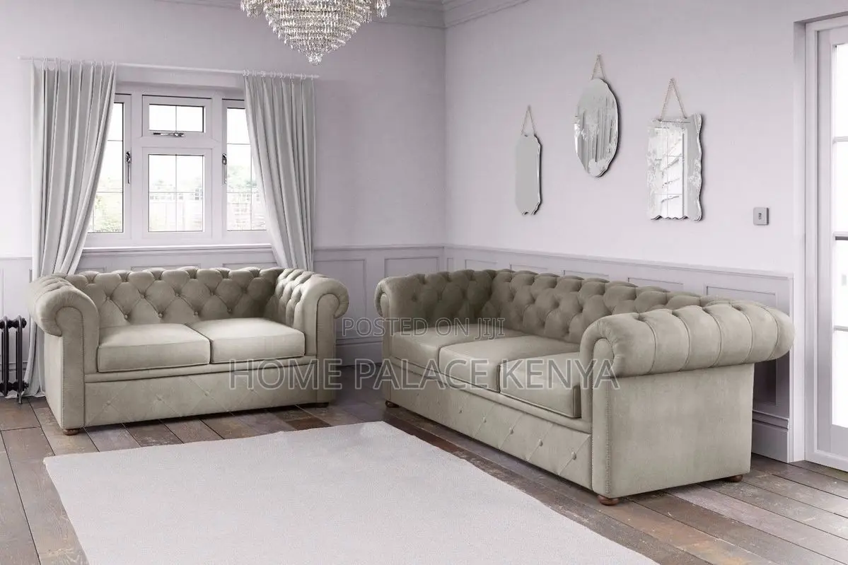 Sofa; Elegant Tufted Chesterfield Velvet Lounge Sofa for Home