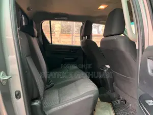 Toyota Hilux Revo Double Cab Deisel 2.4 AWD 2016 Gray