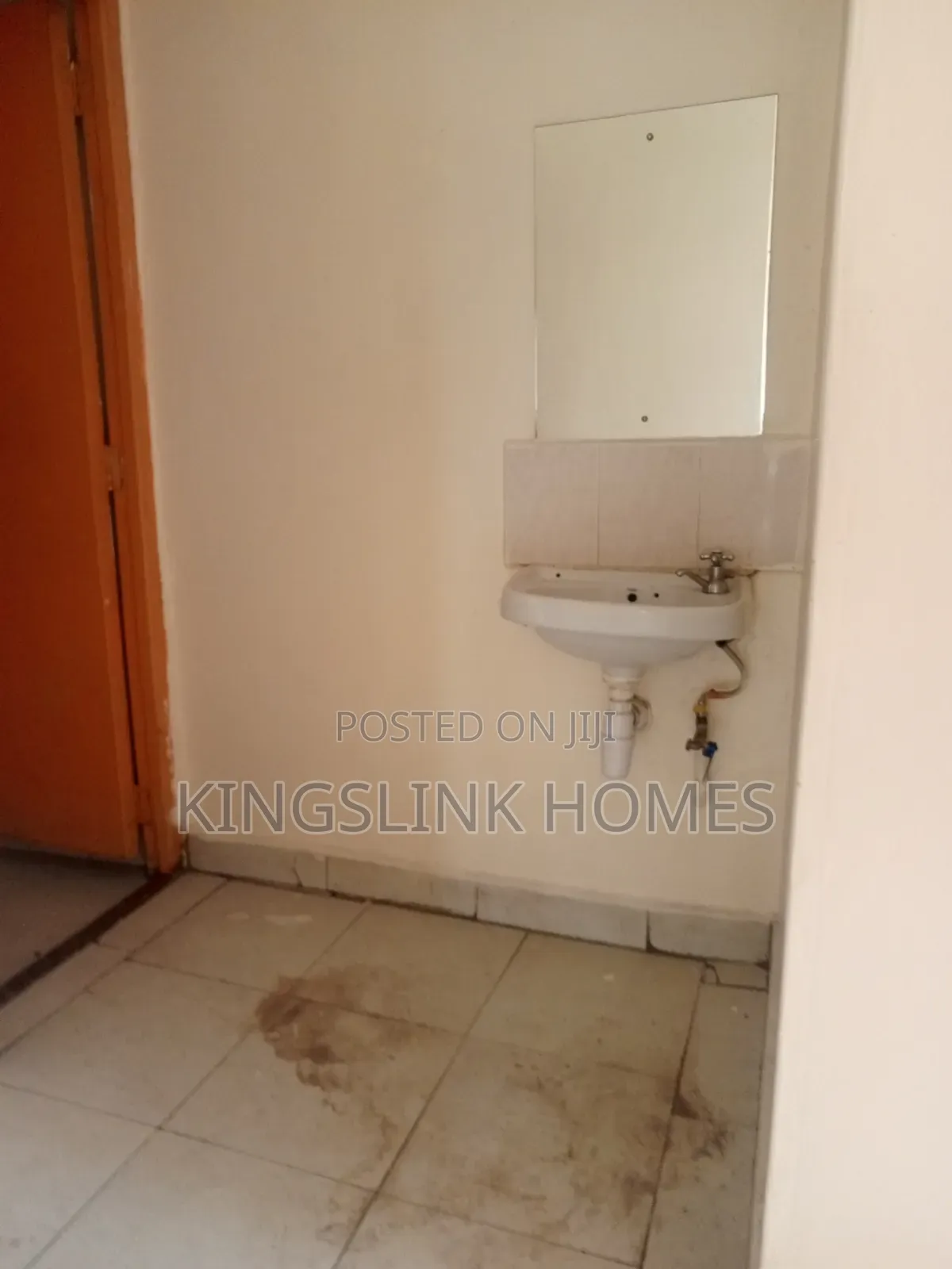 2bdrm Apartment in Madaraka for rent