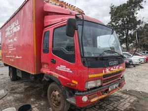 Isuzu FRR Truck 2015 Red