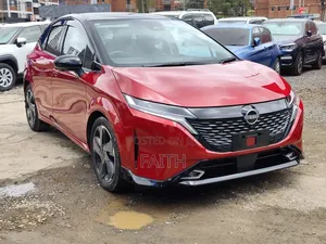 Nissan Note 1.2 Hybrid 2021 Red