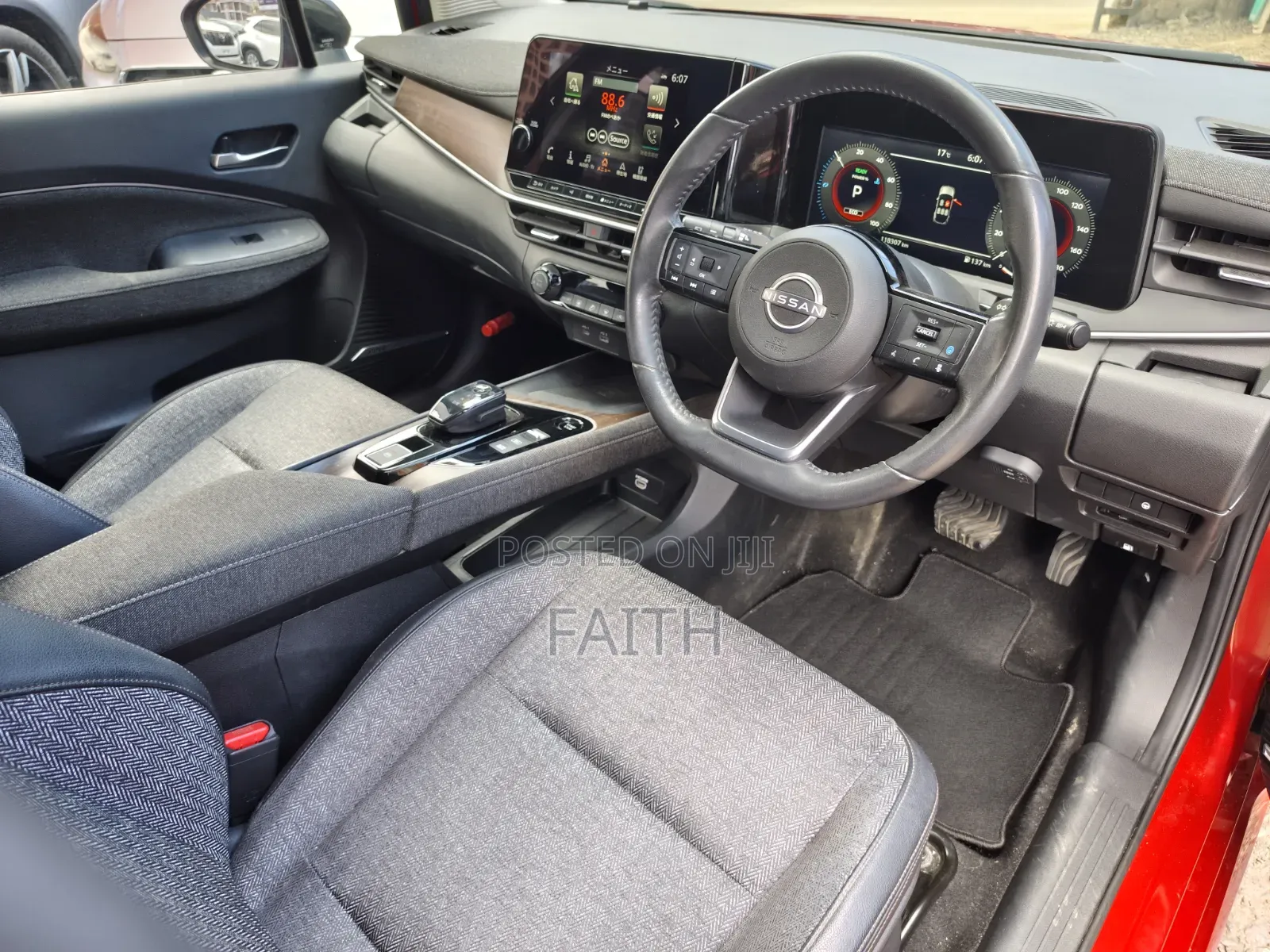 Nissan Note 1.2 Hybrid 2021 Red