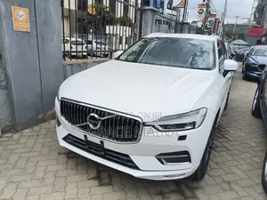 Volvo XC60 2019 White