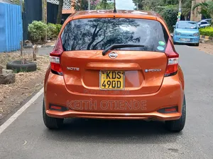 Nissan Note 1.2 Hybrid 2018 Orange