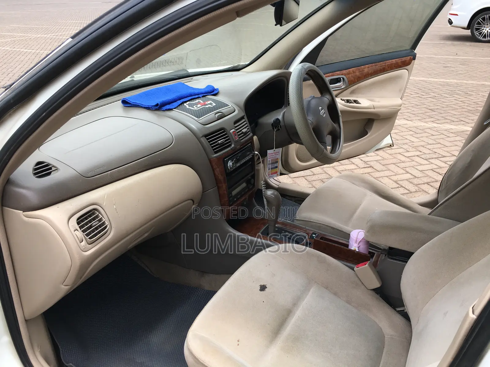 Nissan Bluebird 2005 Pearl
