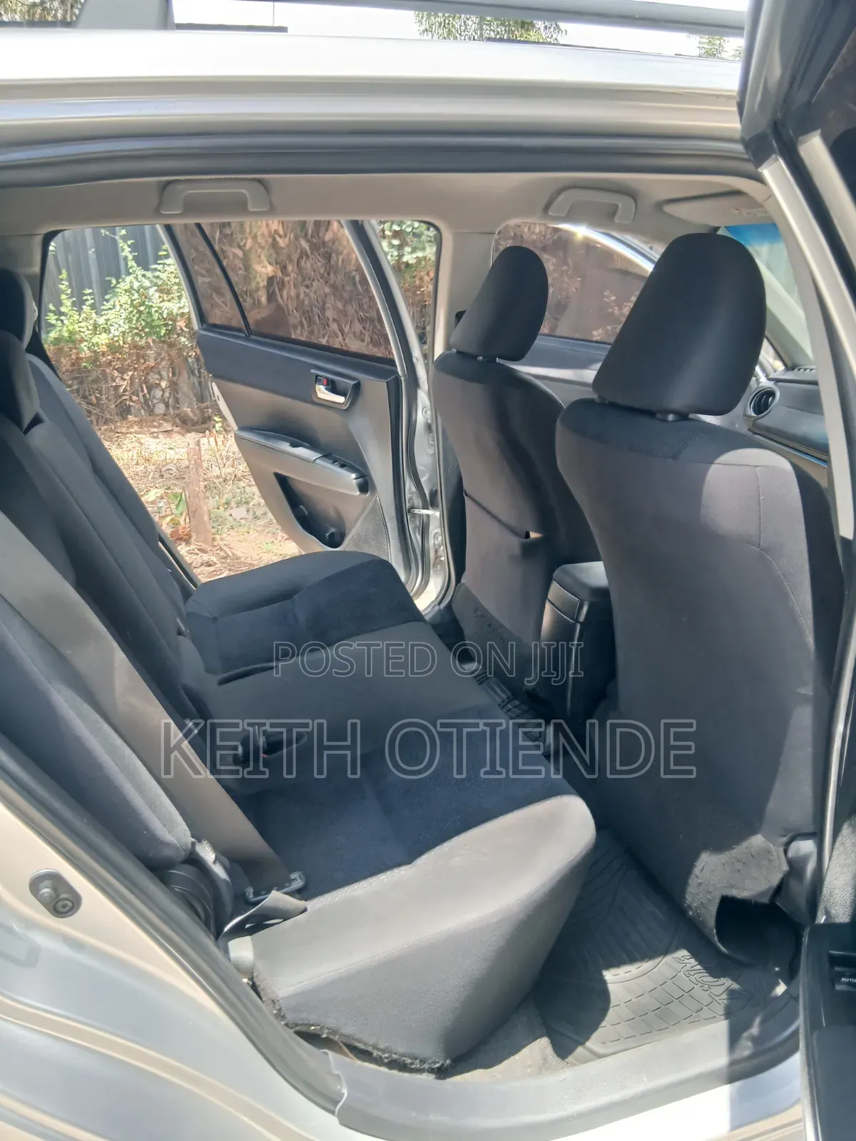 Toyota Corolla Fielder 1.5 Petrol FWD 2014 Silver