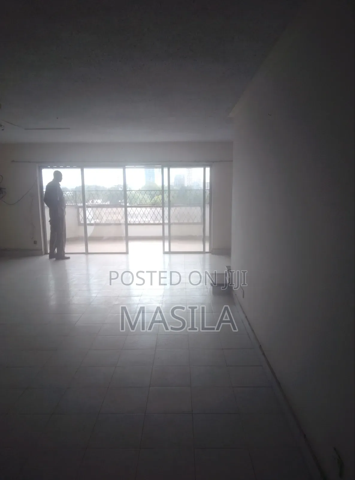 3bdrm Duplex in Mombasa Cbd for sale