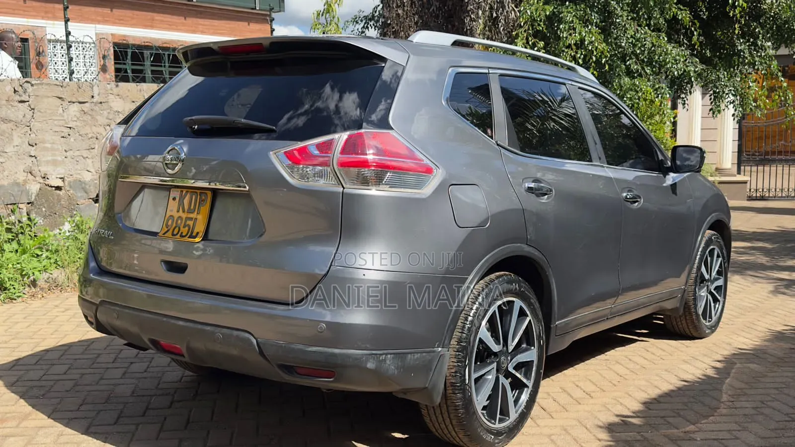 Nissan X-Trail 1.6 Diesel FWD 2016 Gray