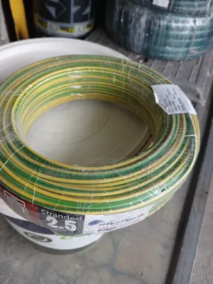 2.5mm Single-Core Stranded Yellow and Green Electrical Wire