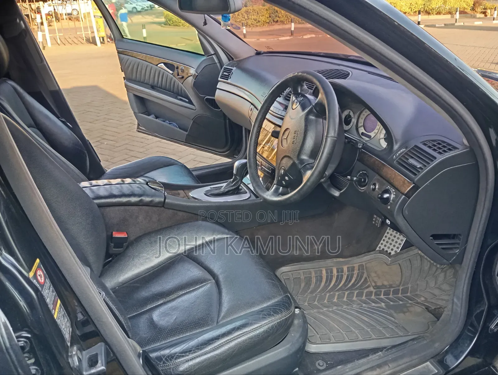 Mercedes-Benz E350 2007 Black
