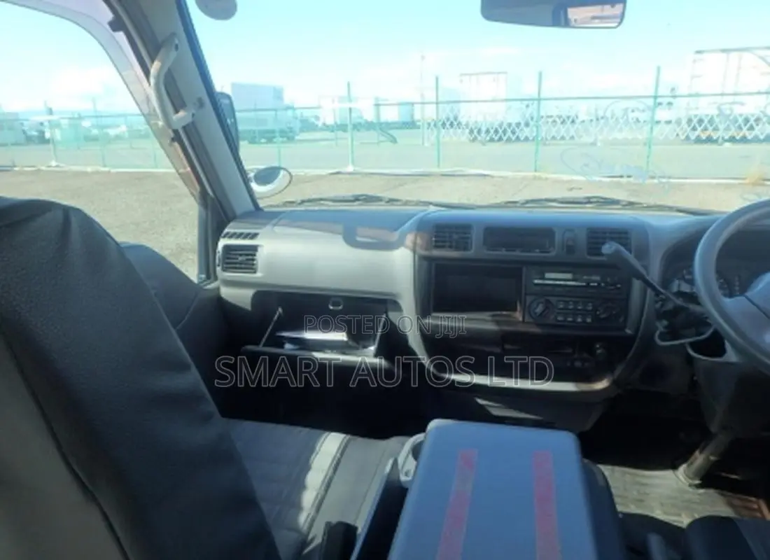 Mazda Bongo 2019