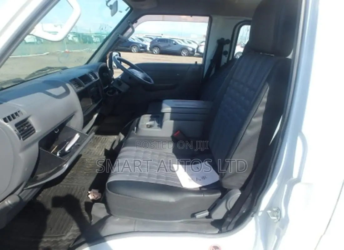 Mazda Bongo 2019