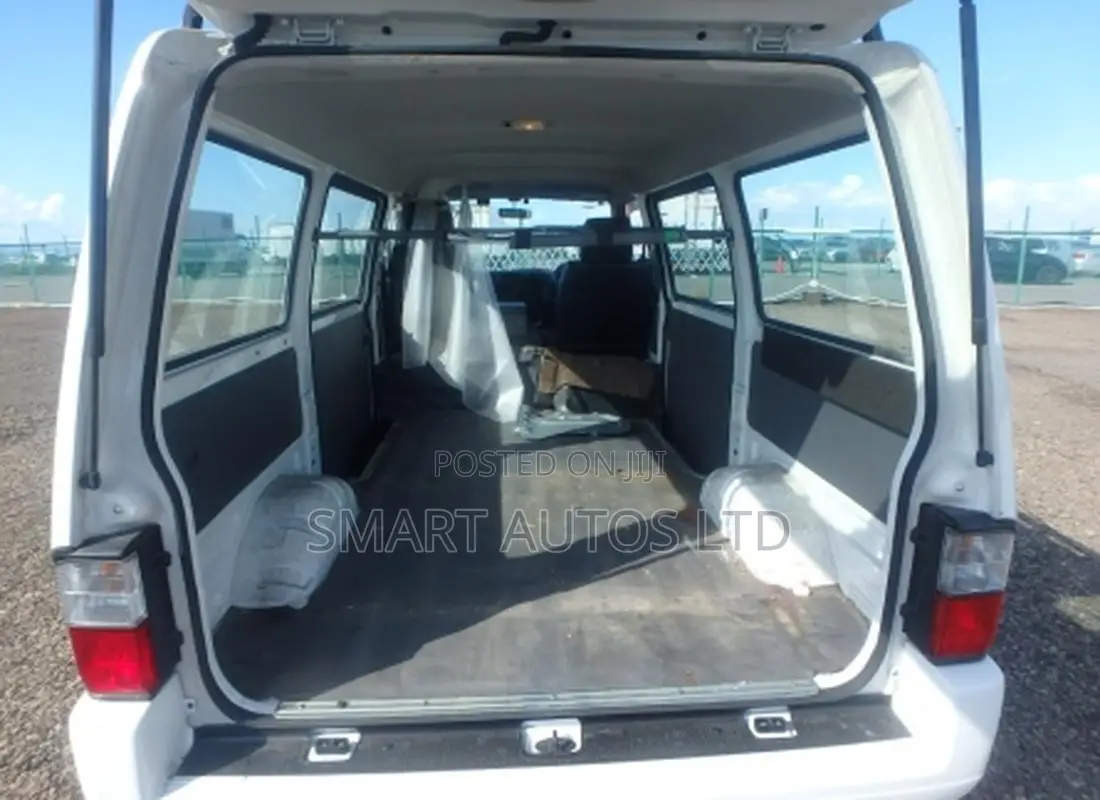 Mazda Bongo 2019