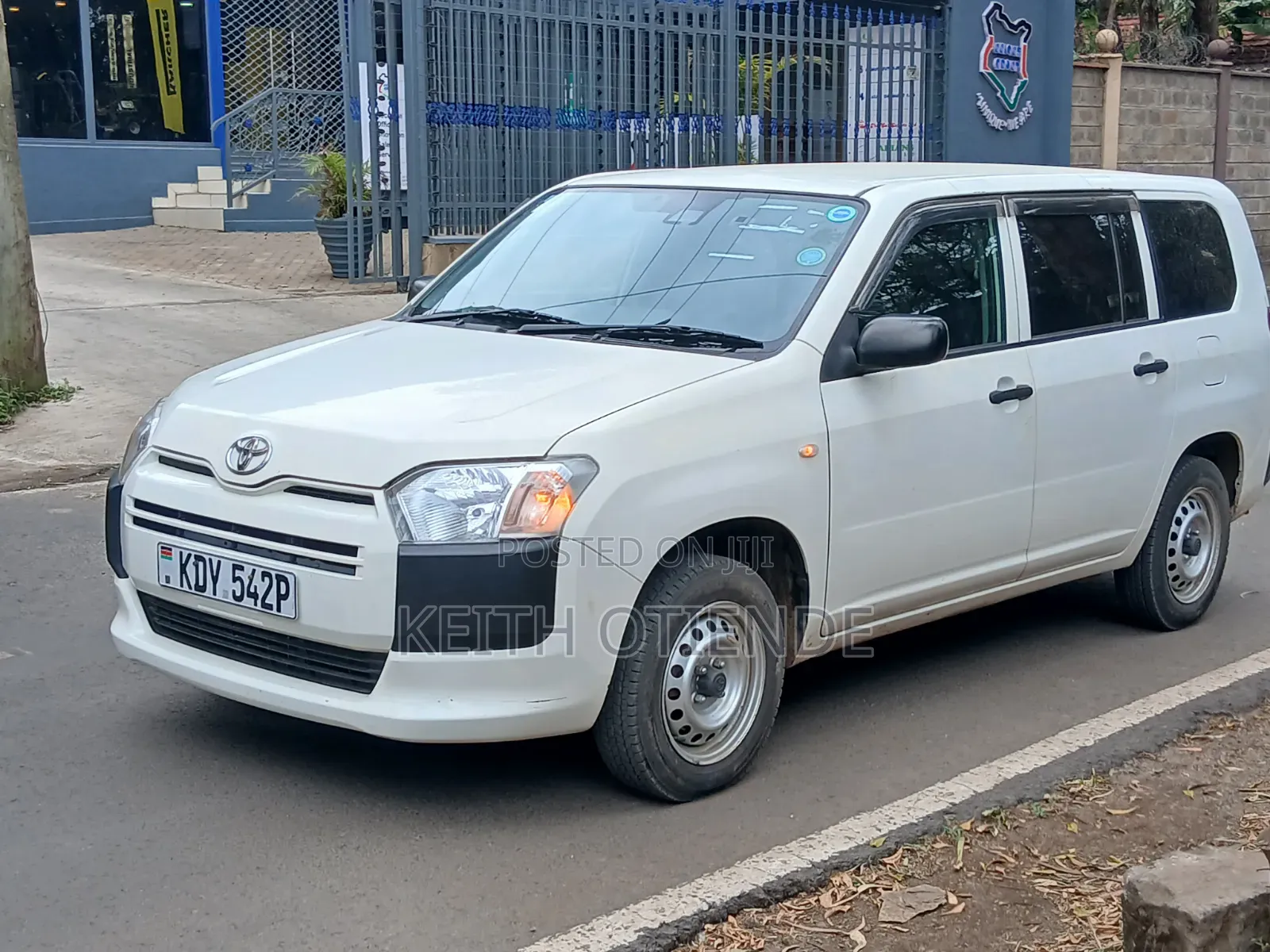 Toyota Succeed 2018 White