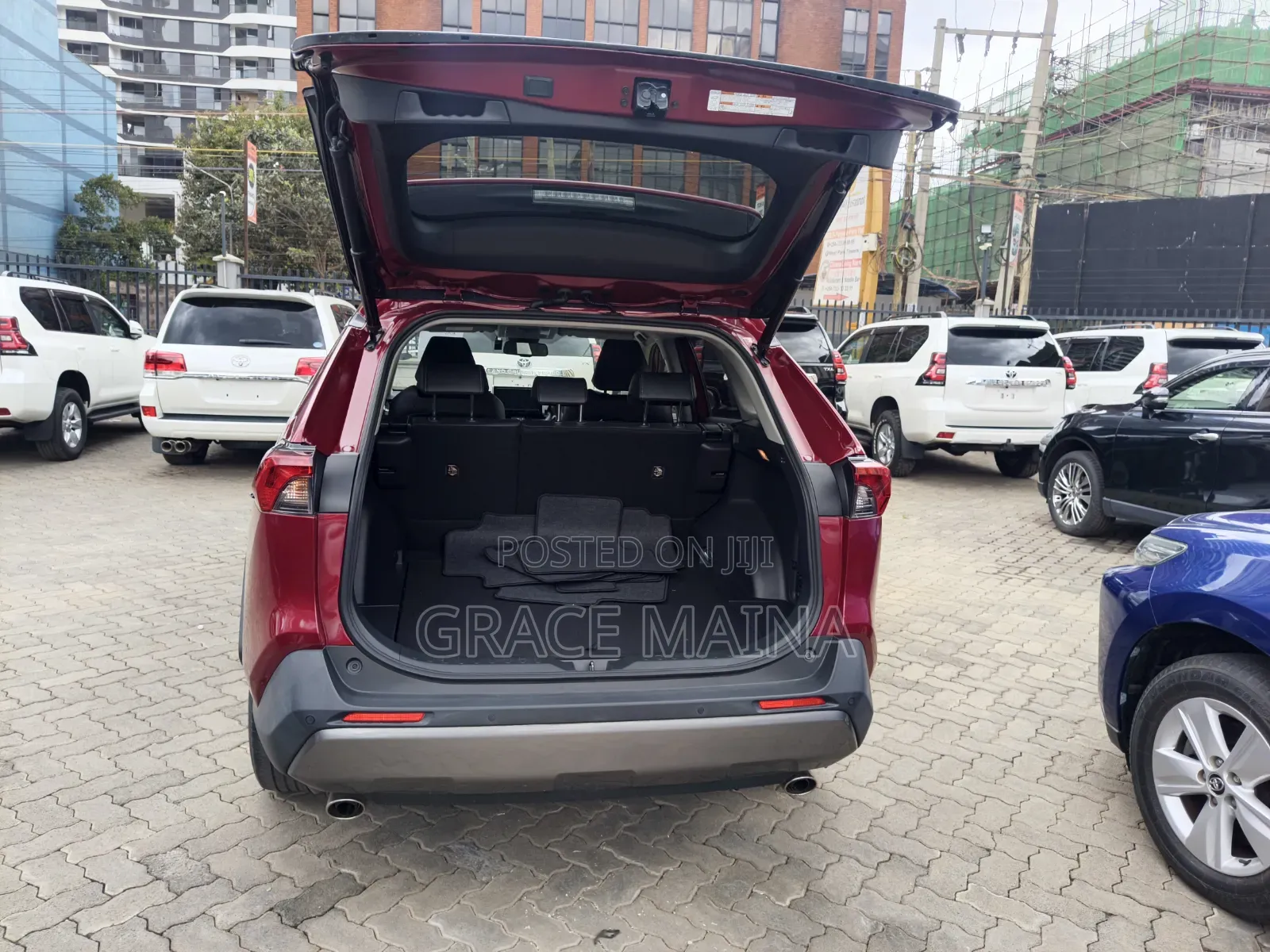 Toyota RAV4 2019 Red