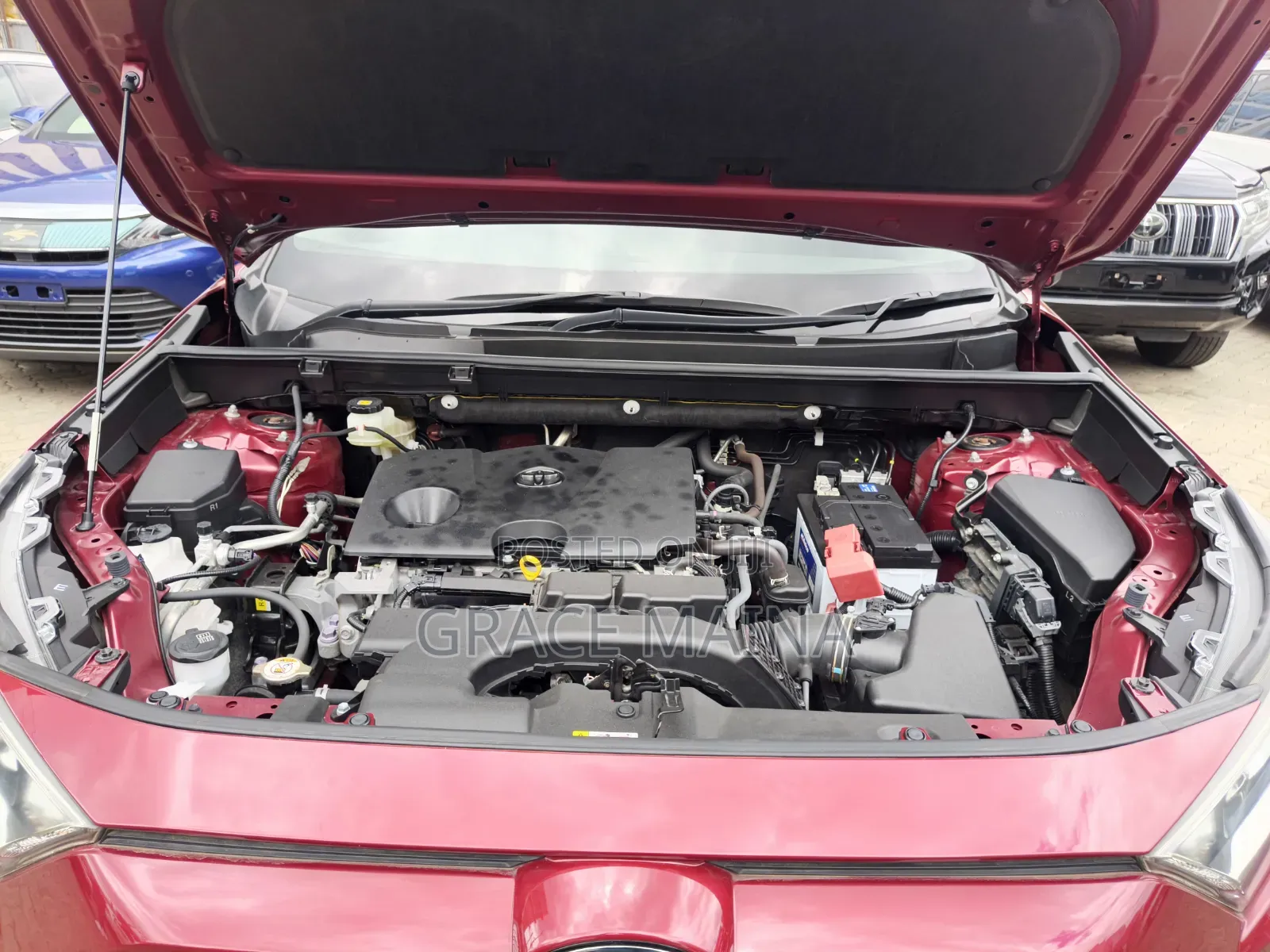 Toyota RAV4 2019 Red