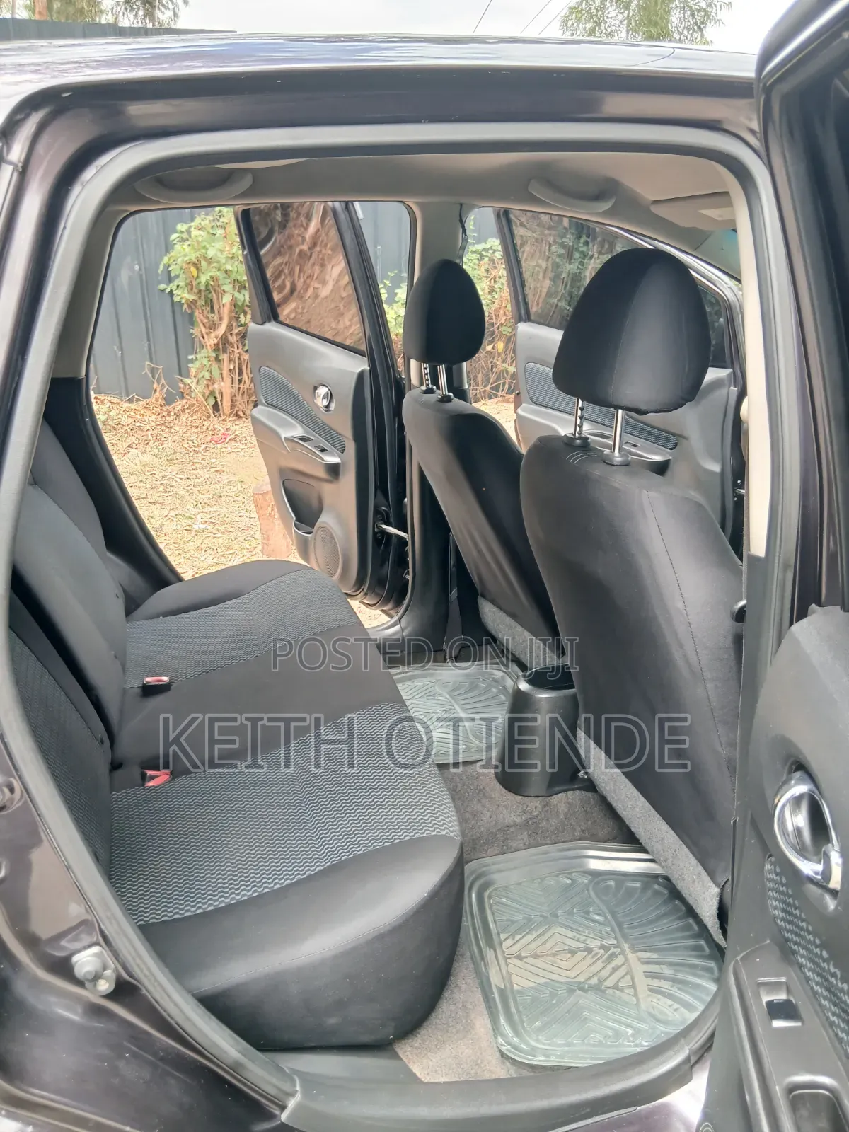 Nissan Note 1.2 Petrol 2014 Maroon