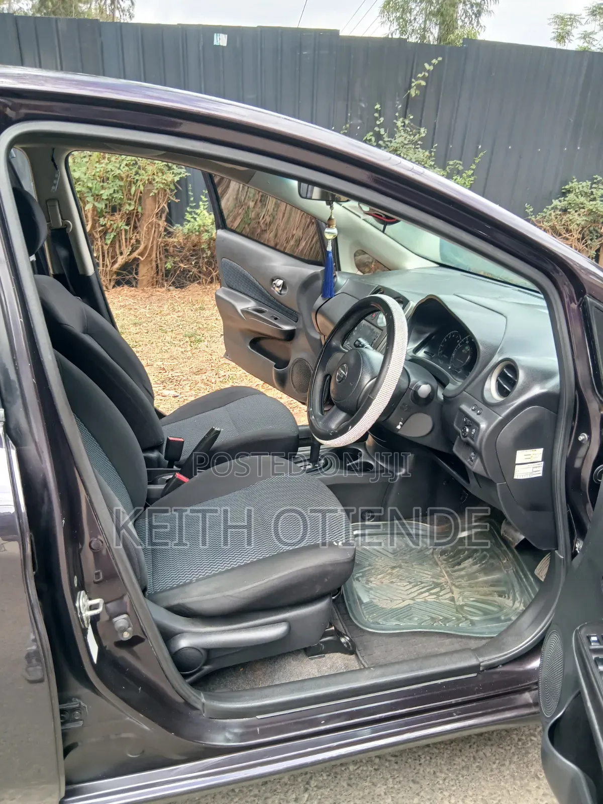 Nissan Note 1.2 Petrol 2014 Maroon