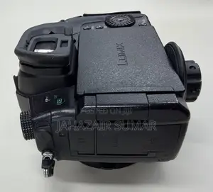 Lumix GH5 Body & 3x Spare Batteries