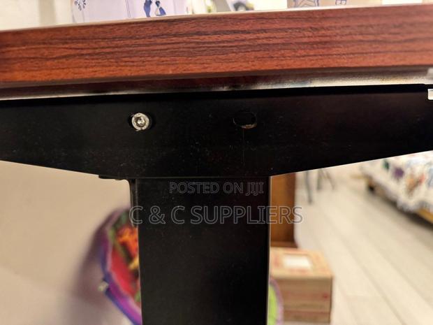 Ergonomic Lifting Standing Table. - thumbnail 6