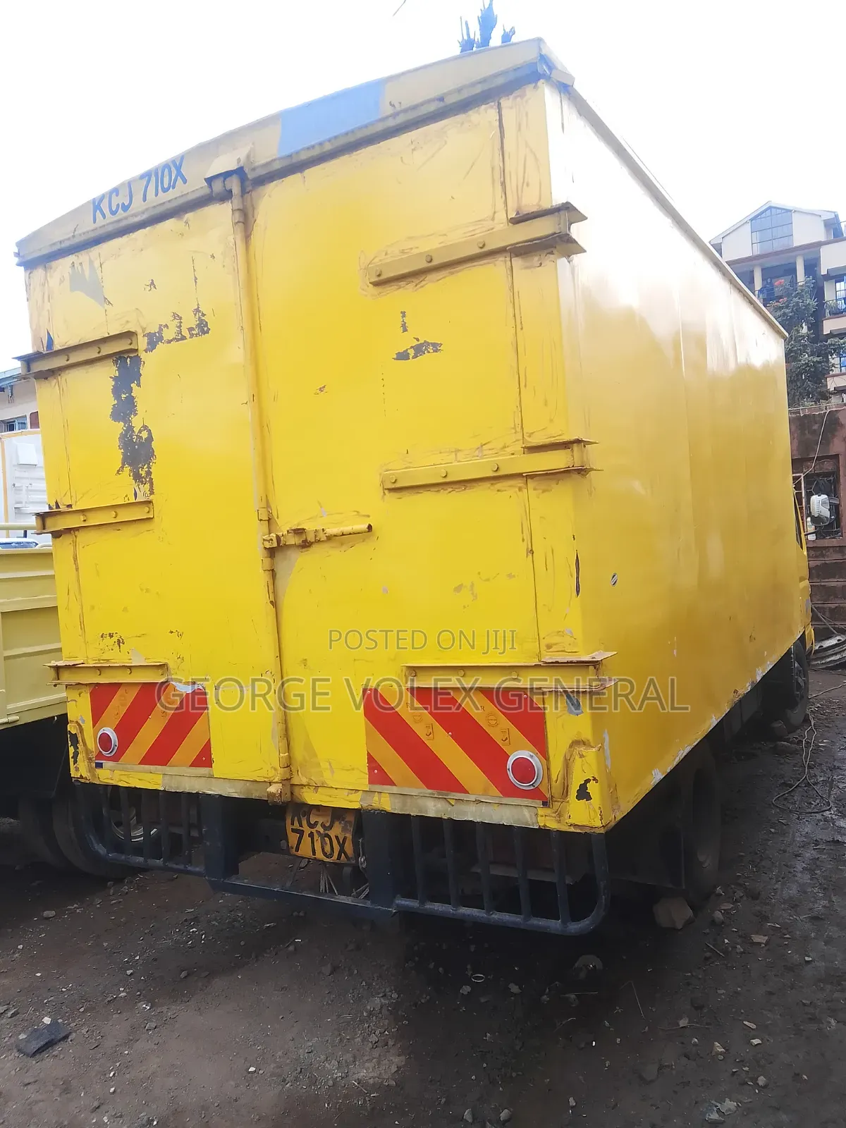 Mitsubishi Canter