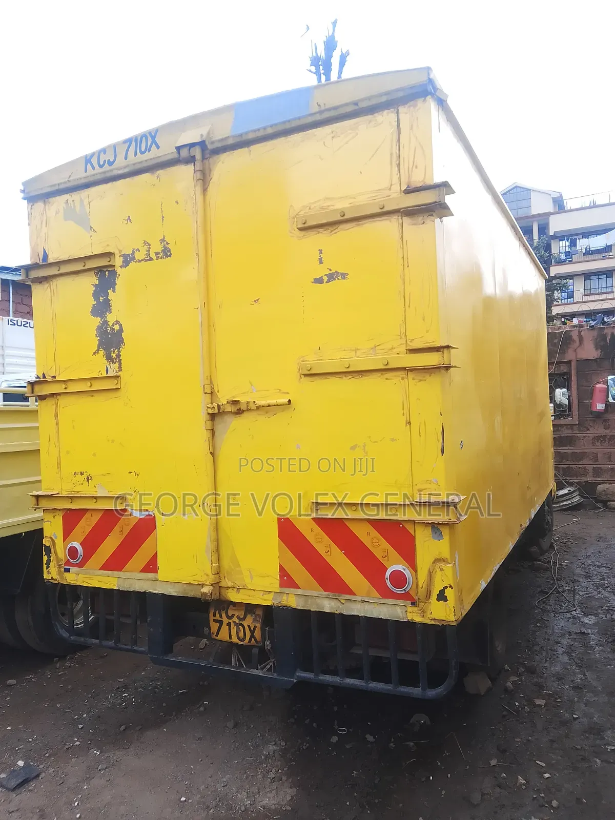 Mitsubishi Canter