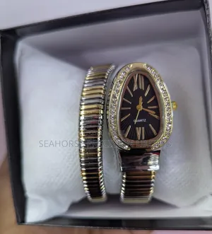 Elegant Silver Snake-Style Bangle Watch Crystal Bezel