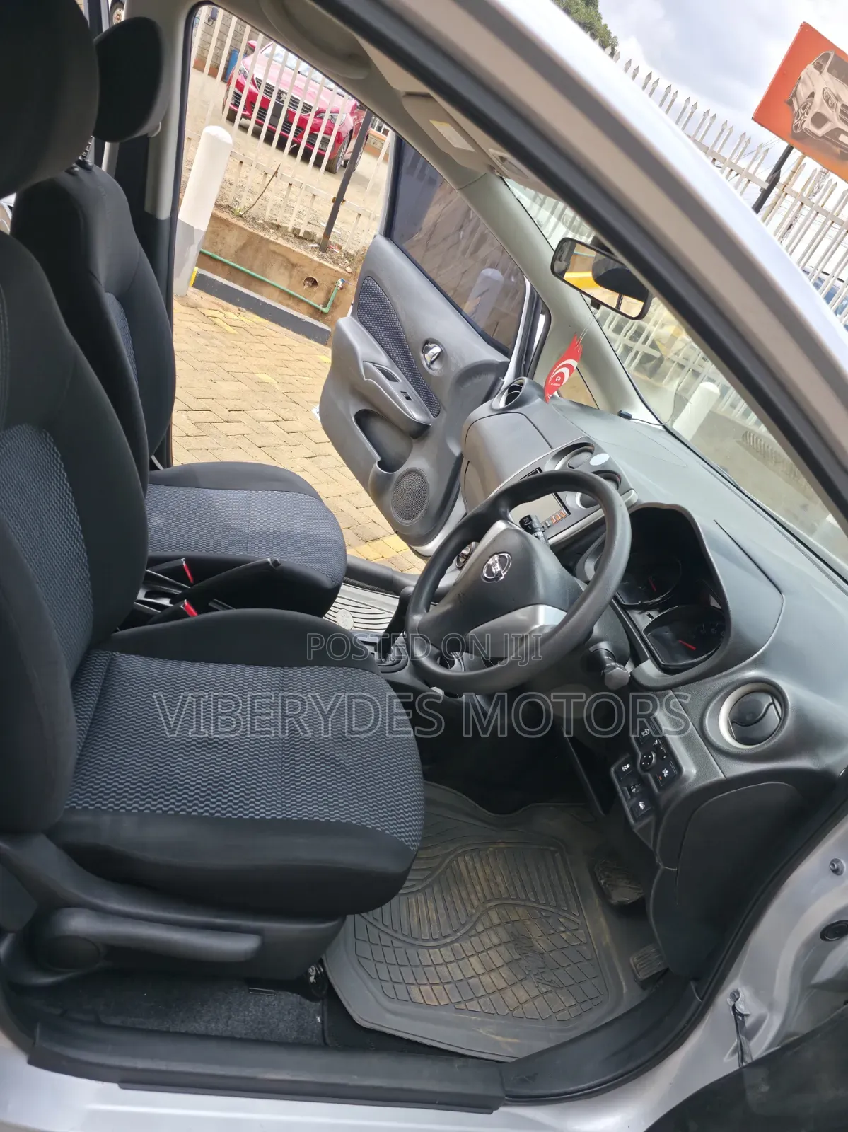 Nissan Note 2016 Silver